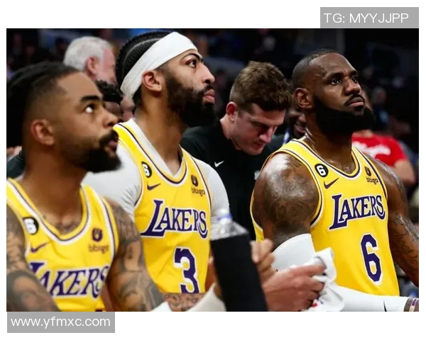 09赛季火箭与湖人激战回顾：经典对决与传奇球员的巅峰对决