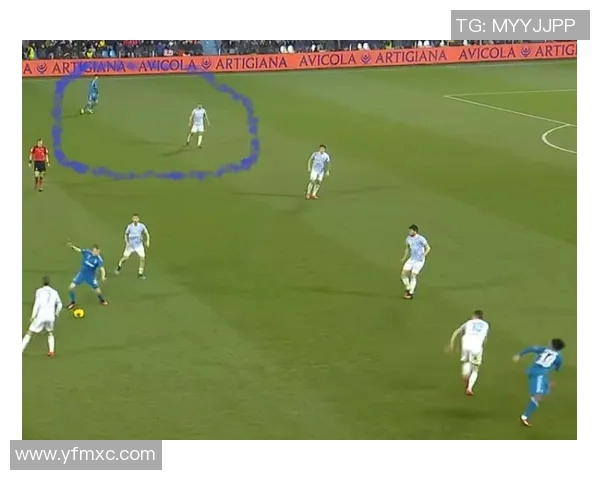 云南1v1足球比赛直播精彩瞬间全记录让你不再错过每一场精彩对决 云南1v1足球比赛直播精彩瞬间全记录让你不再错过每一场精彩对决