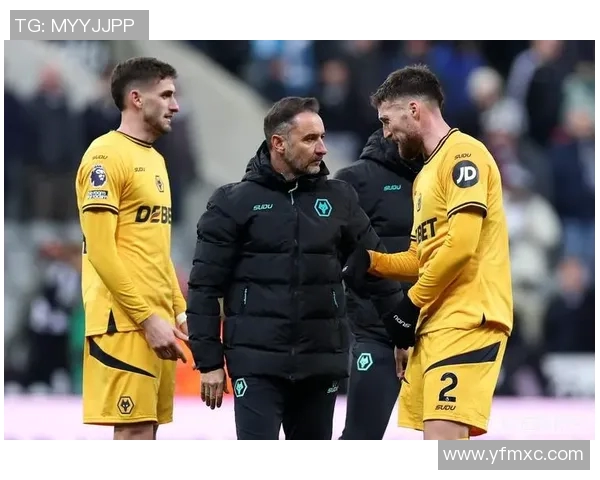 曼联3比0击败纽卡斯尔，继续保持英超不败纪录，佩雷拉建功制胜