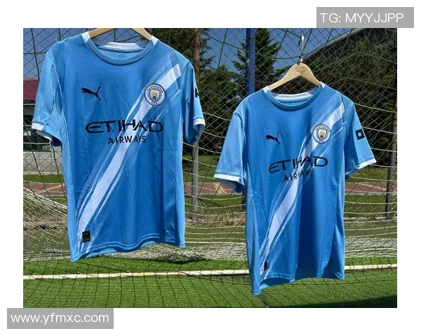 曼城发布新赛季球衣预览,球迷纷纷点赞设计师创意