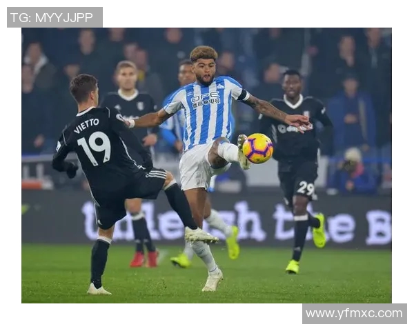 威科姆与哈德斯菲尔德激战正酣谁能在这场对决中笑到最后