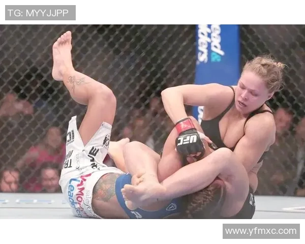 十字固技艺的魅力与挑战探讨如何在实战中提升技法运用能力